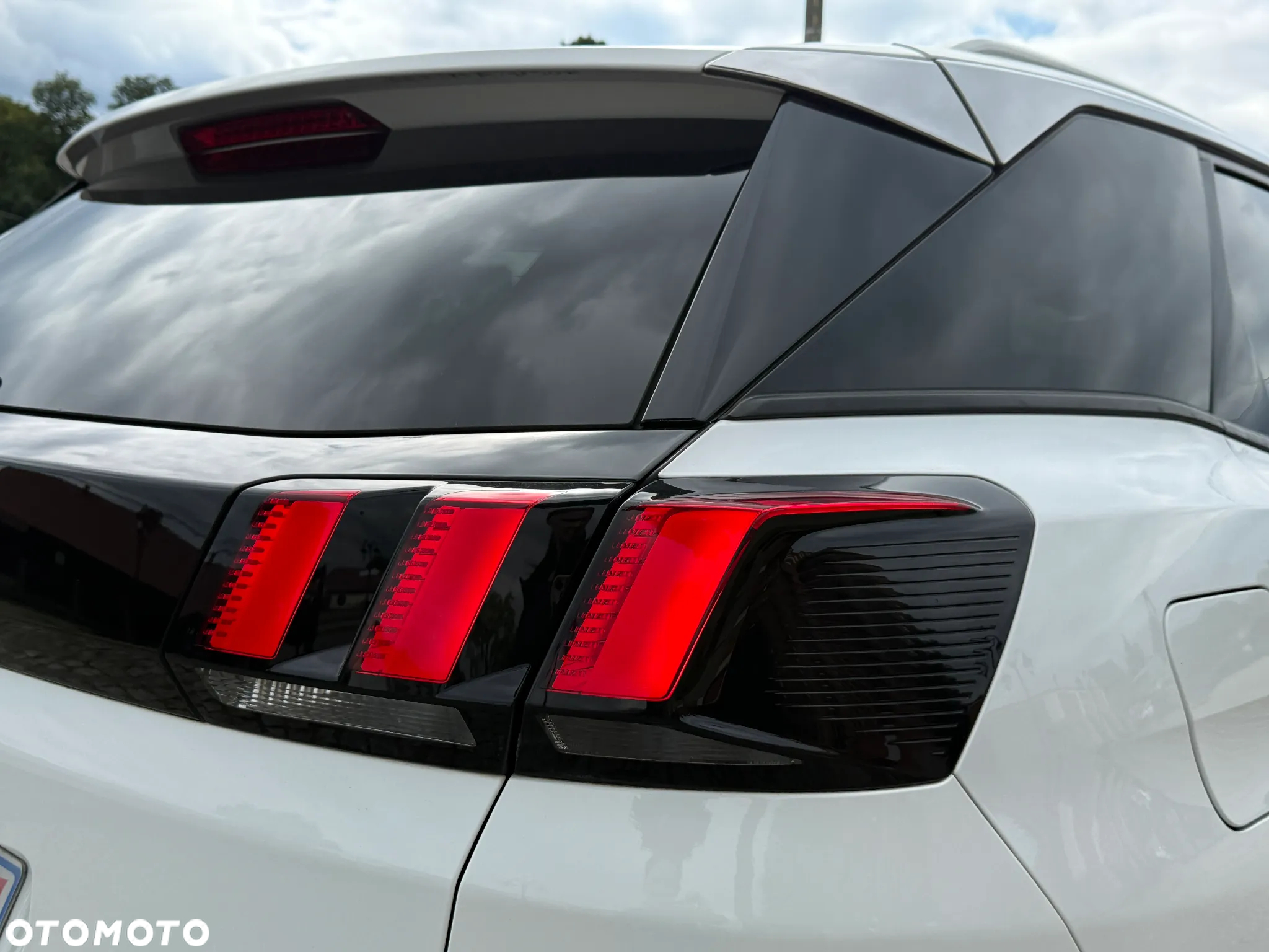 Peugeot 3008 PureTech 130 Stop & Start EAT6 Allure - 34