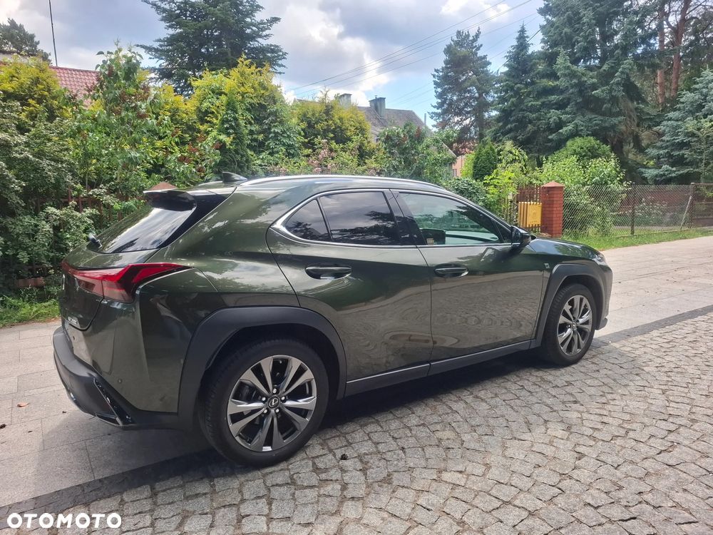 Lexus UX 200 GPF F Sport Design+ 2WD - 8