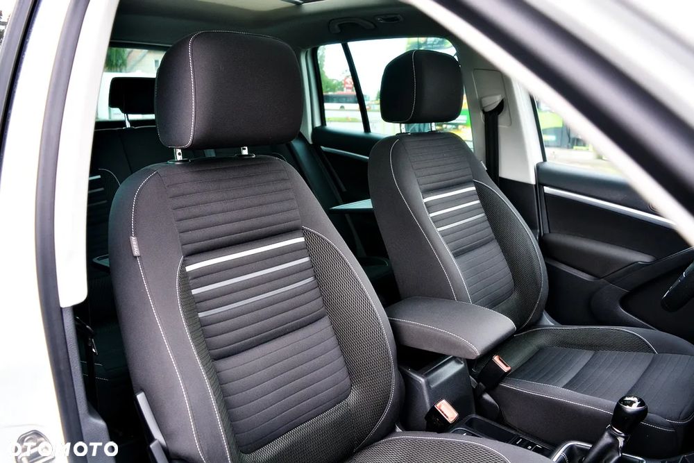 Volkswagen Tiguan 2.0 TDI DPF BlueMotion Technology Cup Sport & Style - 31