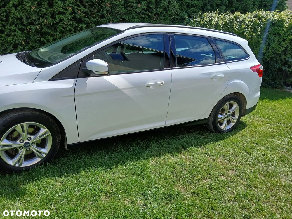 Ford Focus 1.6 TDCi DPF Start-Stopp-System Trend - 4