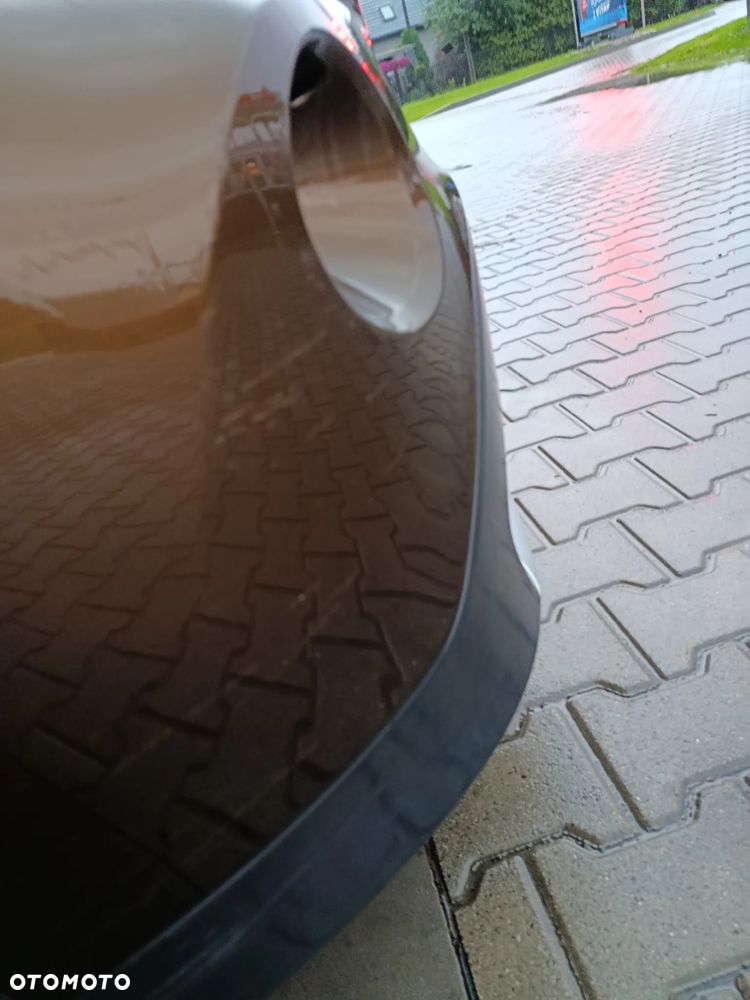BMW X1 xDrive18d - 16