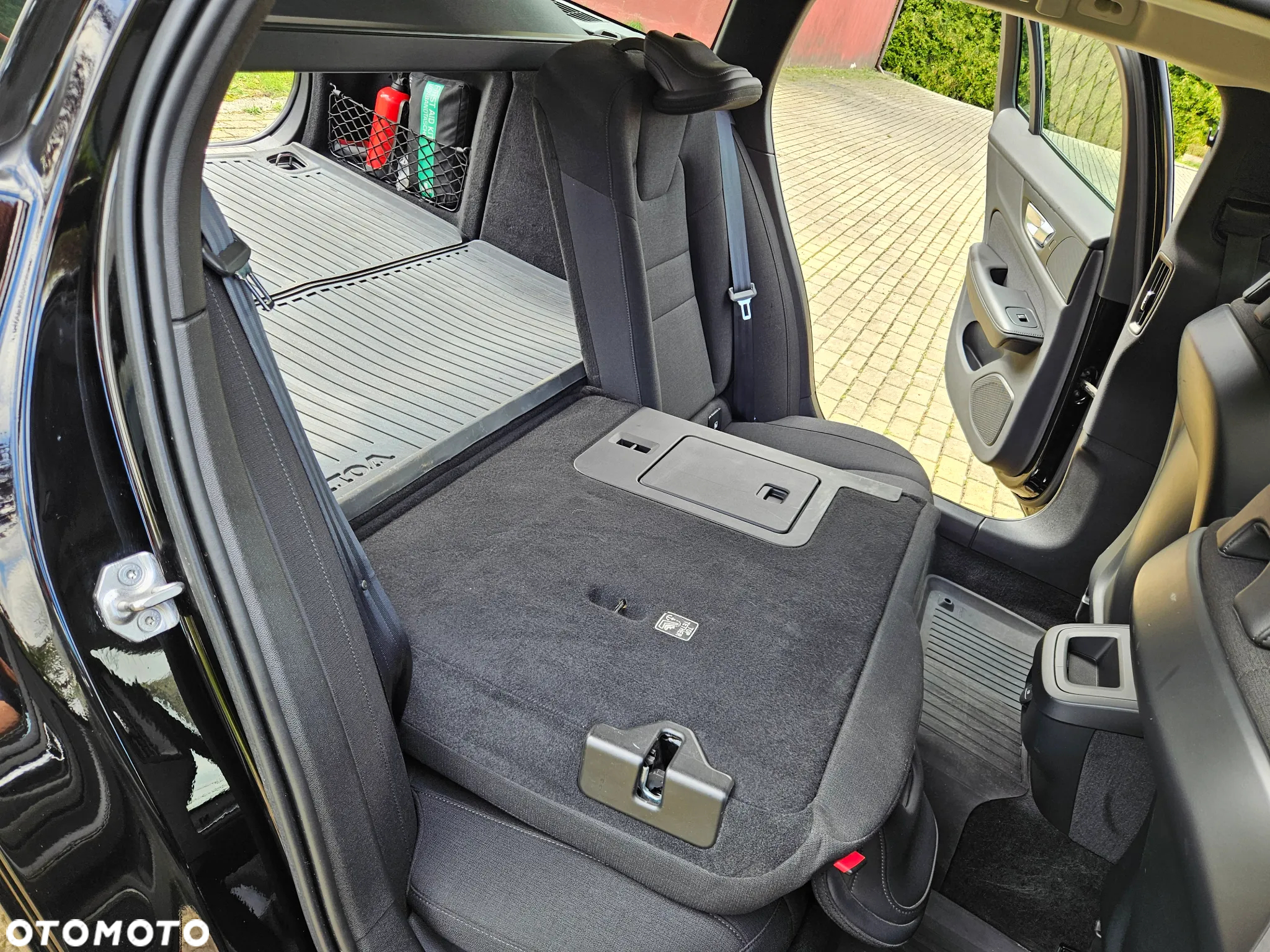 Volvo V60 D4 Momentum Pro - 27