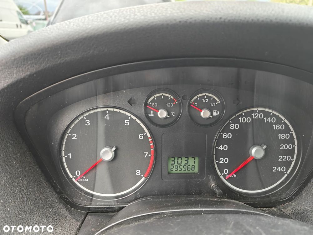 Ford Focus 2.0 Trend - 6