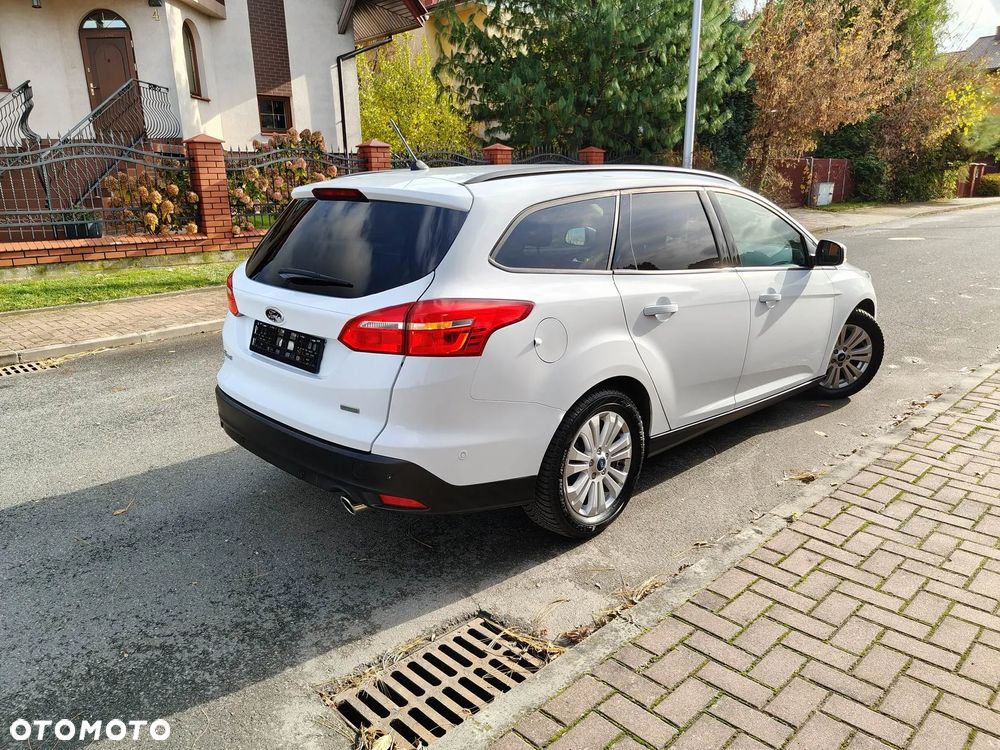 Ford Focus Turnier 1.5 EcoBoost Start-Stopp-System Business Edition - 11