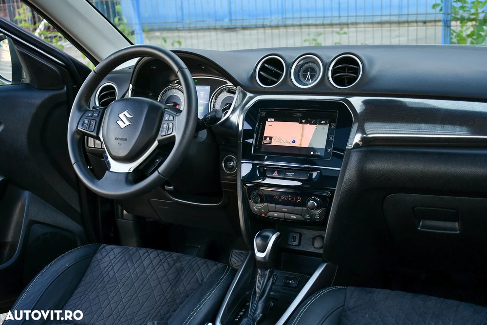 Suzuki Vitara 1.5 HEV Luxus - 20