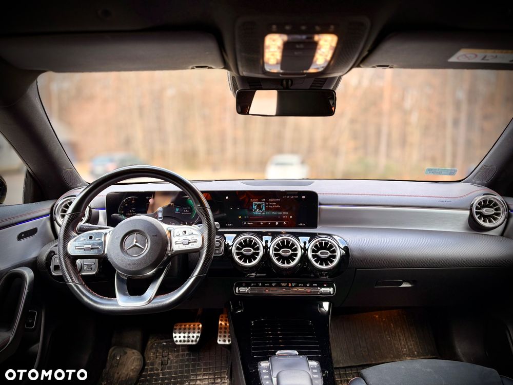 Mercedes-Benz CLA 200 AMG Line 7G-DCT - 9