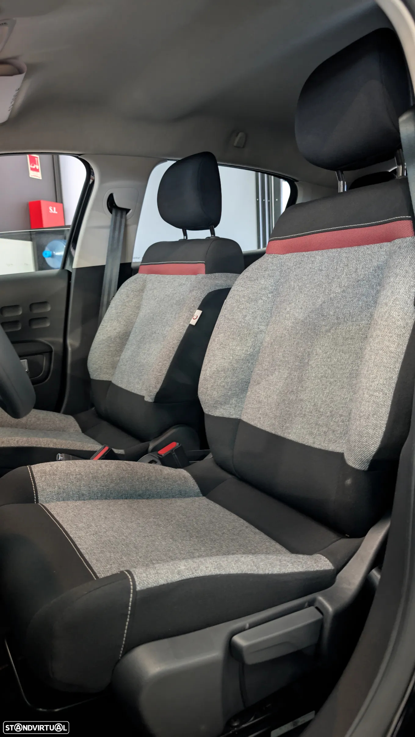 Citroën C3 1.2 PureTech C-Series - 14