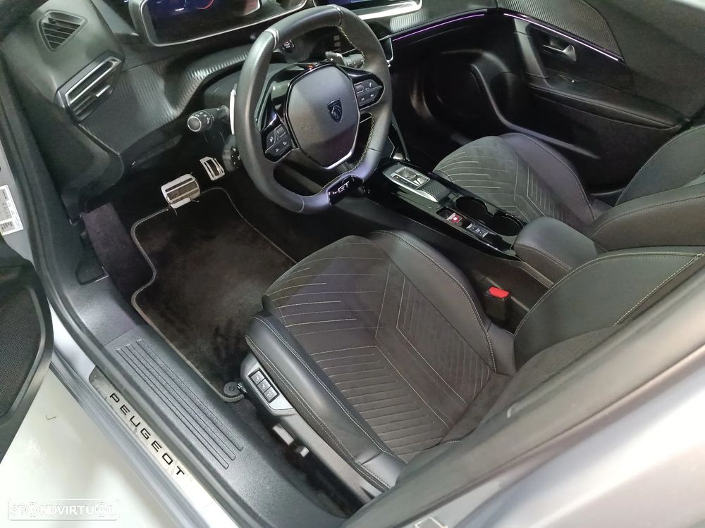 Peugeot 2008 1.5 BlueHDi GT Pack EAT8 - 8