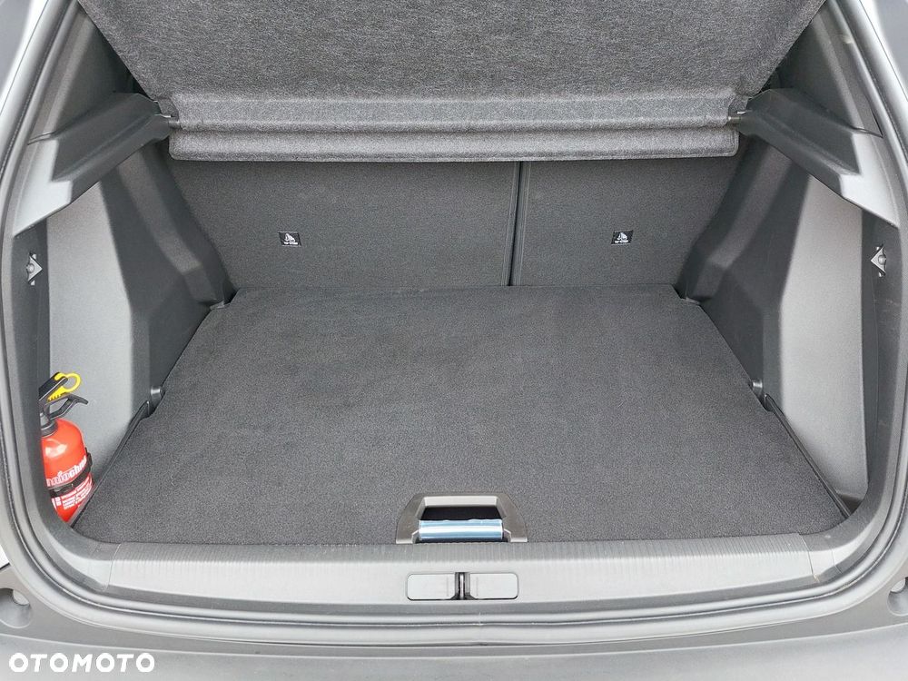 Peugeot 2008 1.2 PureTech GT S&S EAT8 - 17