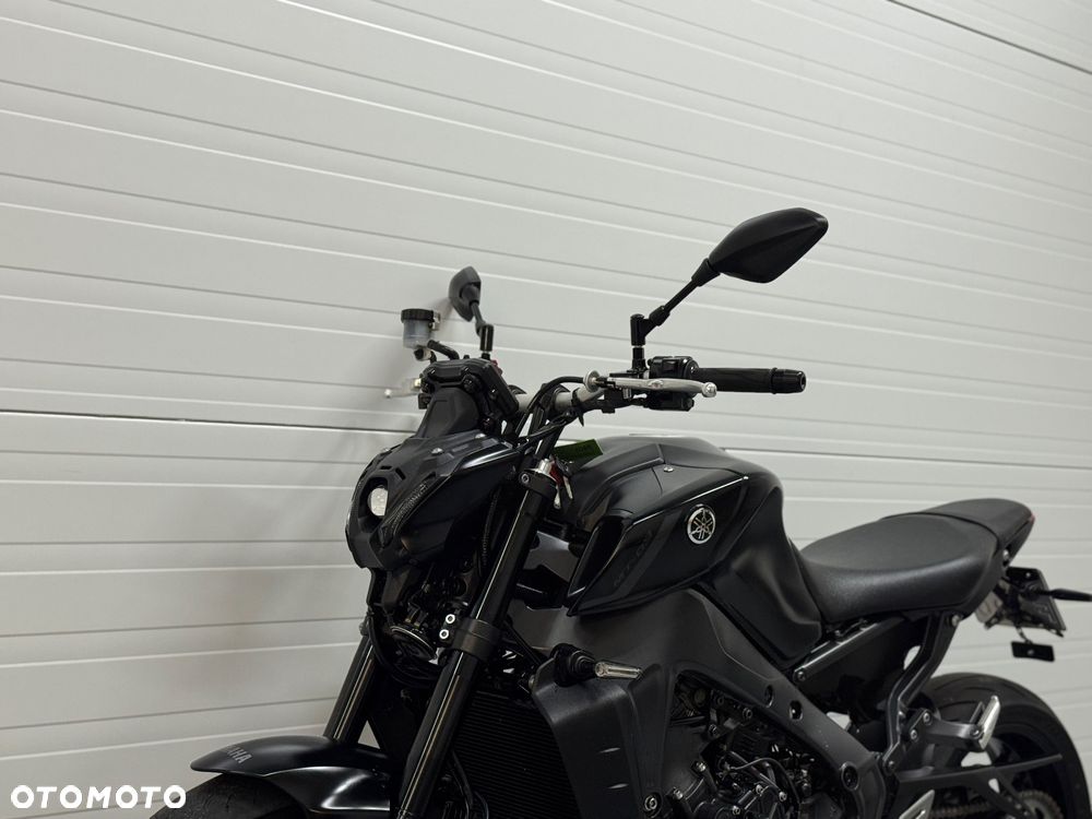 Yamaha MT - 16