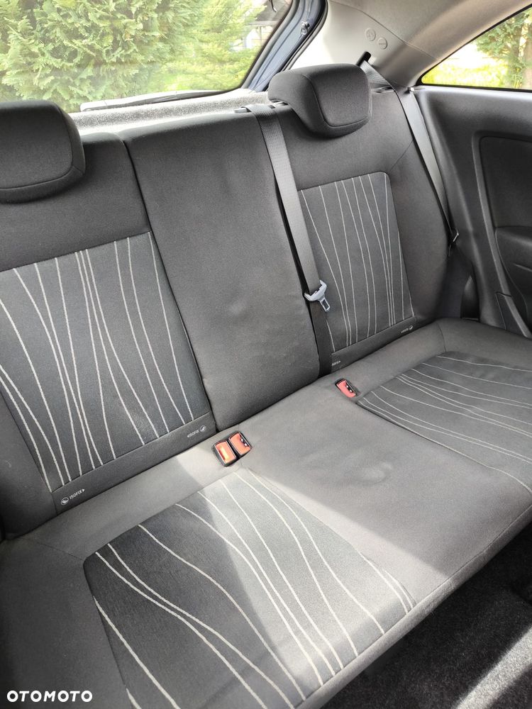 Opel Corsa 1.2 16V Cosmo - 13