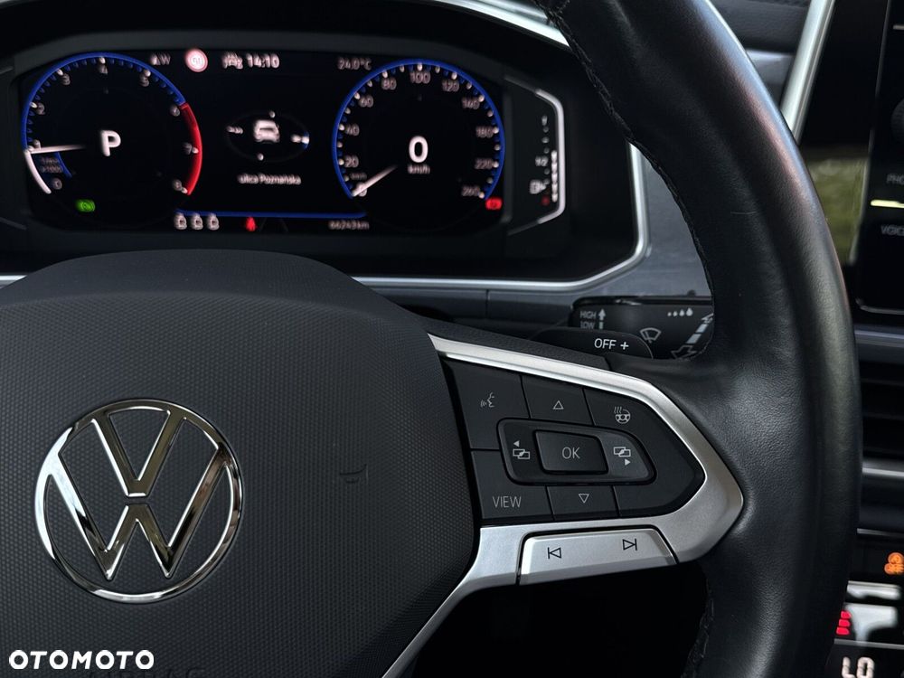 Volkswagen T-Roc 1.5 TSI Style DSG - 20