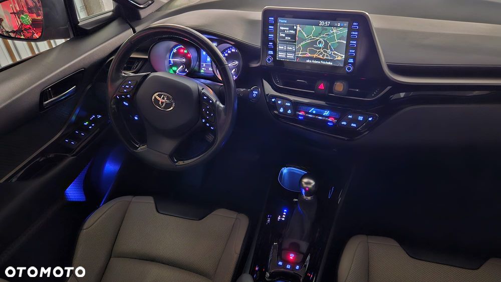 Toyota C-HR - 17
