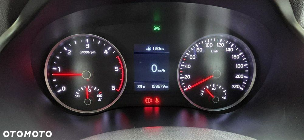 Kia Stonic - 18