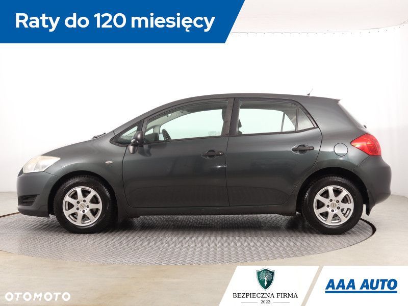 Toyota Auris - 4