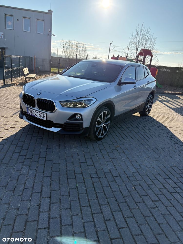 BMW X2 sDrive18d Advantage sport - 1