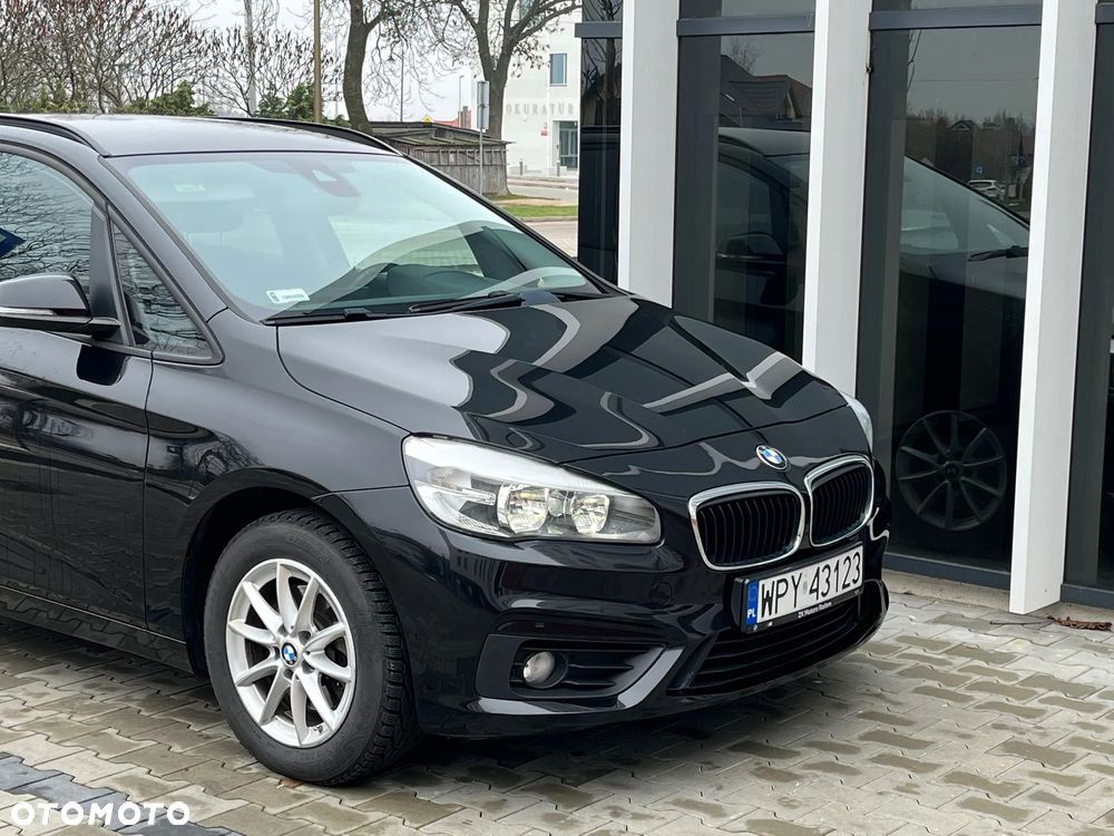 BMW Seria 2 218i Advantage - 10