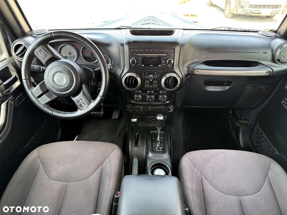 Jeep Wrangler Unlimited Hard-Top 3.6 Automatik X - 30