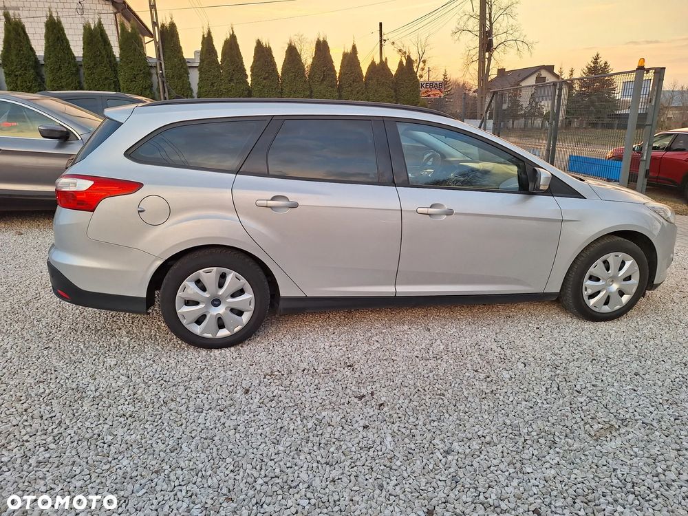 Ford Focus - 14