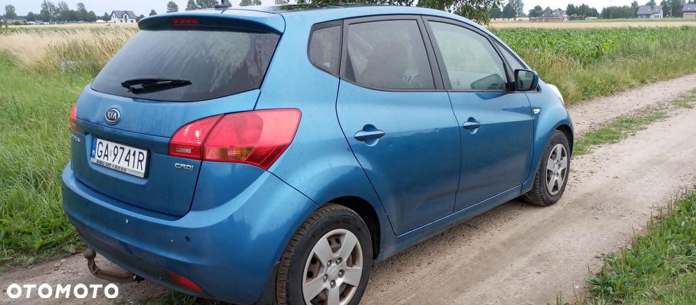 Kia Venga 1.6 CRDi L - 2