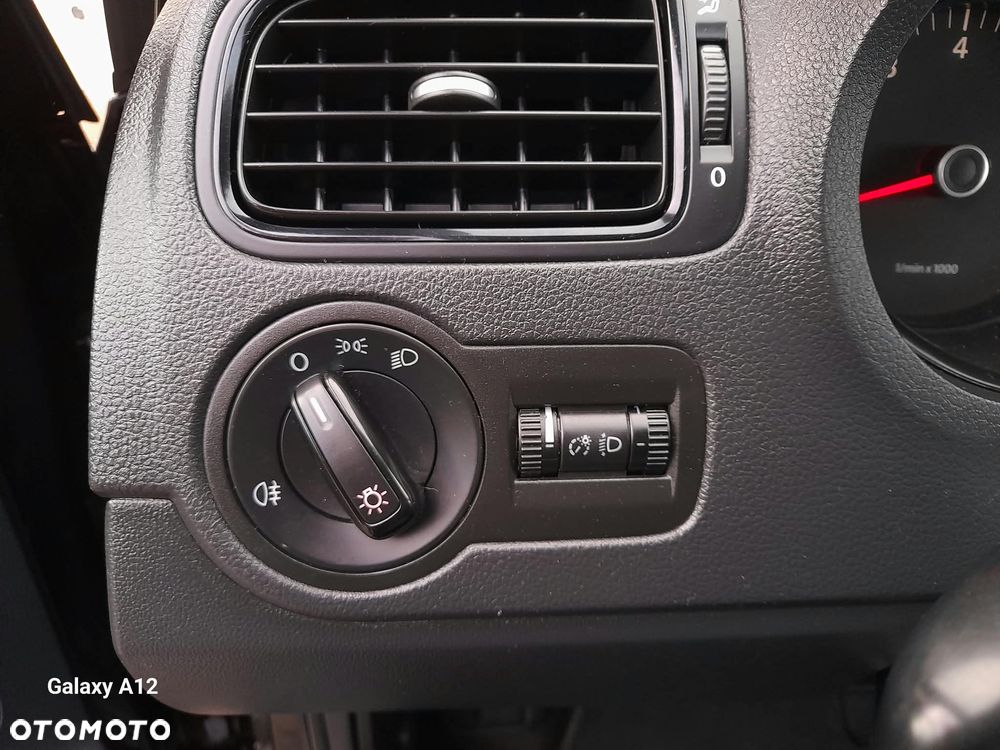 Volkswagen Polo - 16