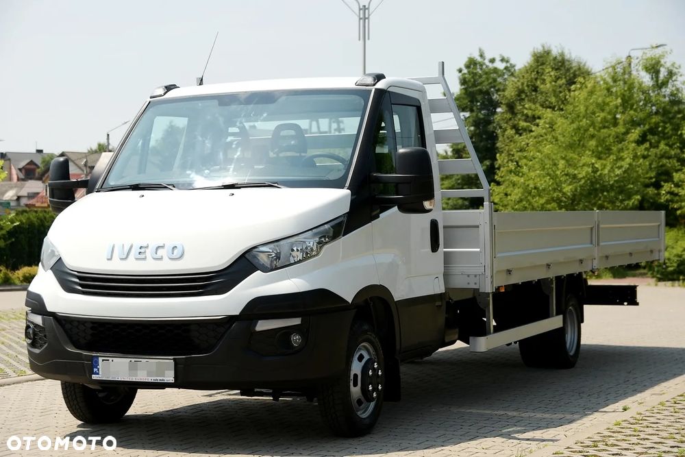 Iveco DMC 3500 kg/ DAILY/ 15 EP SKRZYNIA 615x245 cm/ NA PODUSZKACH/ KOŁA BLIŻNIACZE/3.0 HPi 150 KM/SALON POLSKA/PIERWSZY WŁAŚCIICIEL/ - 11