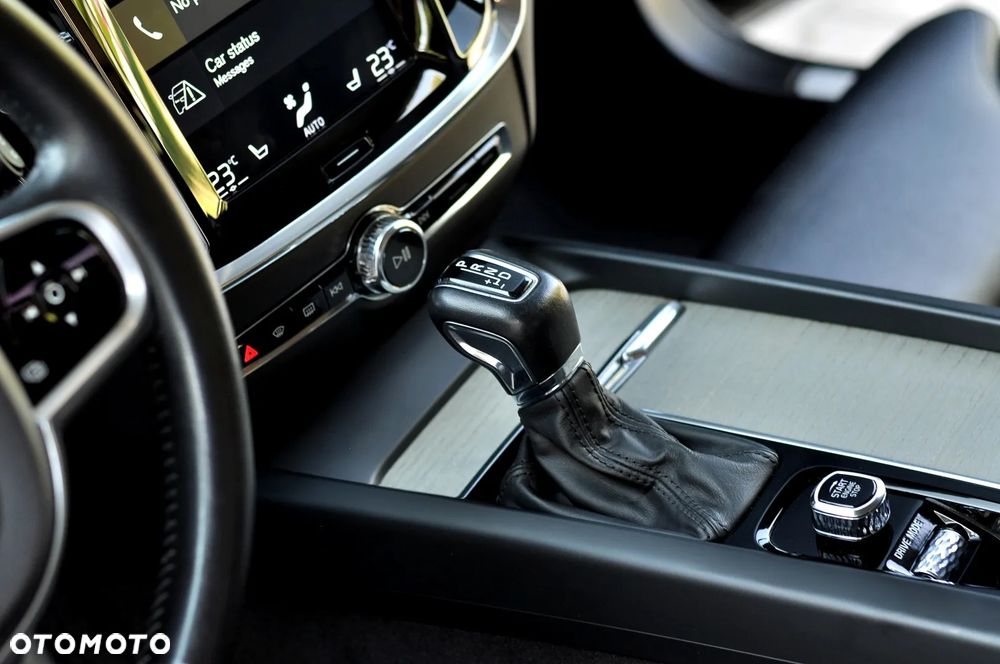 Volvo V60 D3 Inscription - 32