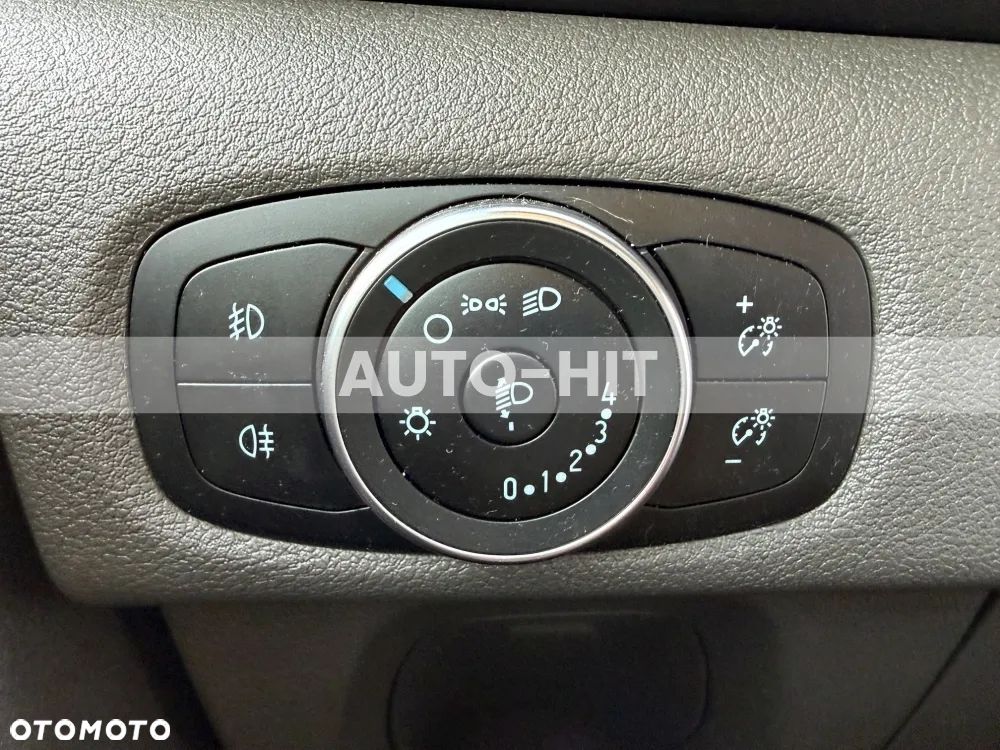 Ford Transit - 26