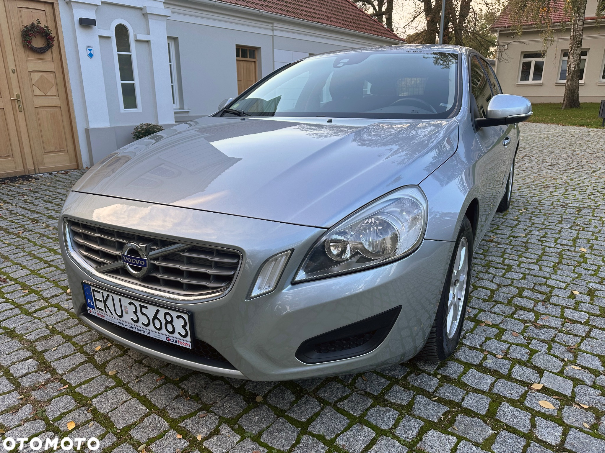 Volvo V60 - 10
