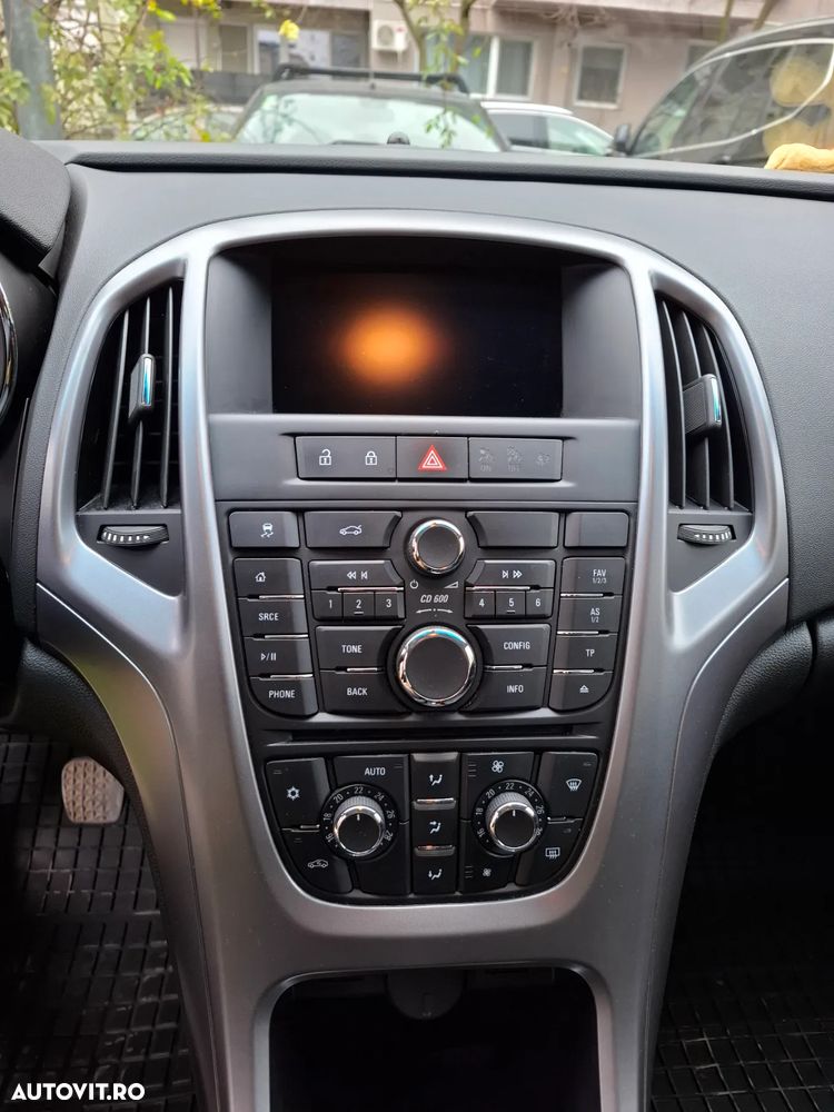 Opel Astra - 2