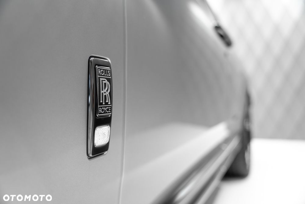Rolls-Royce Cullinan - 6