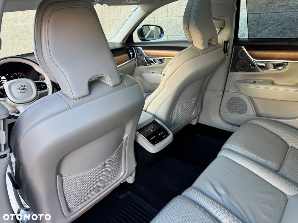 Volvo V90 D4 SCR AWD Inscription - 28