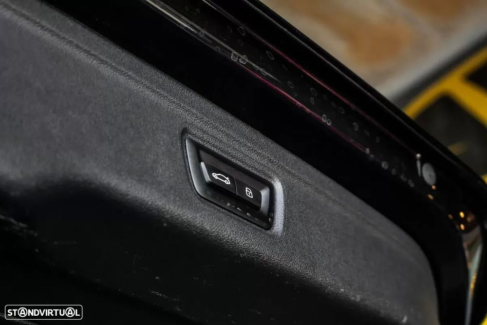 BMW M3 Competition xDrive - 40