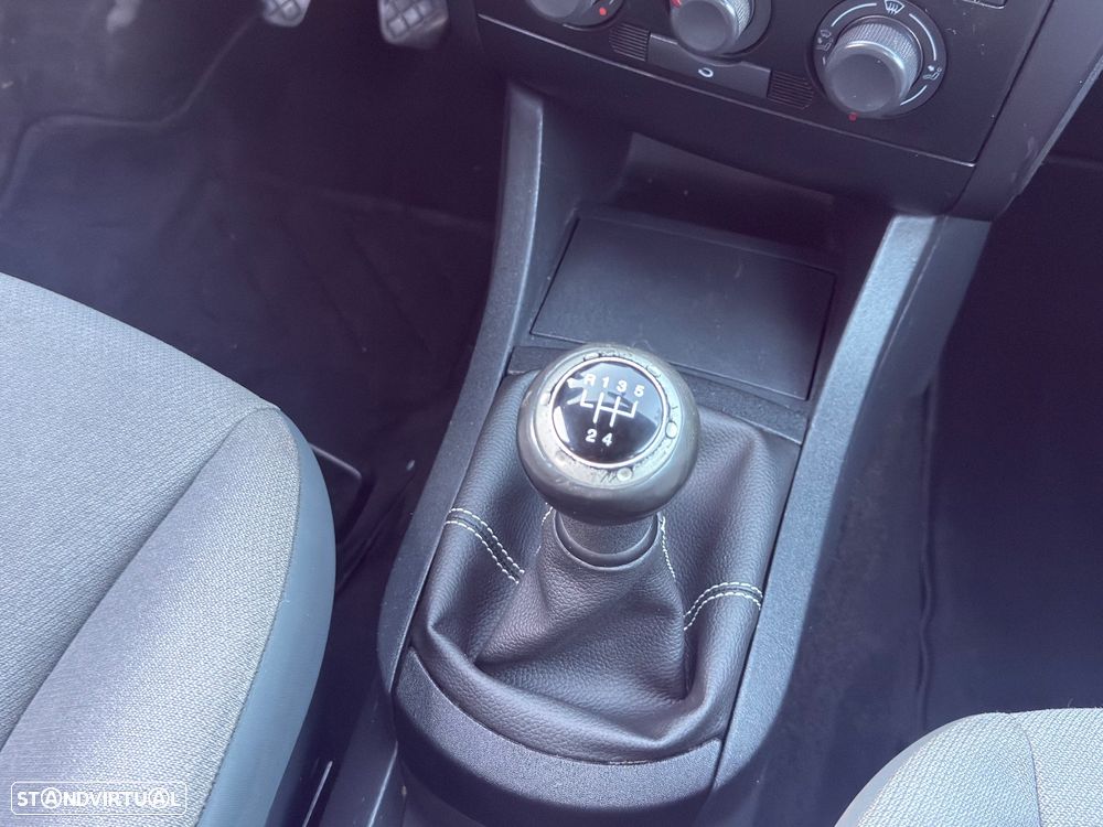 SEAT Ibiza 1.2 12V Signo - 11