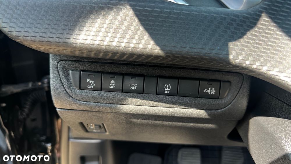Peugeot 2008 BlueHDi FAP 120 STOP & START Allure - 30
