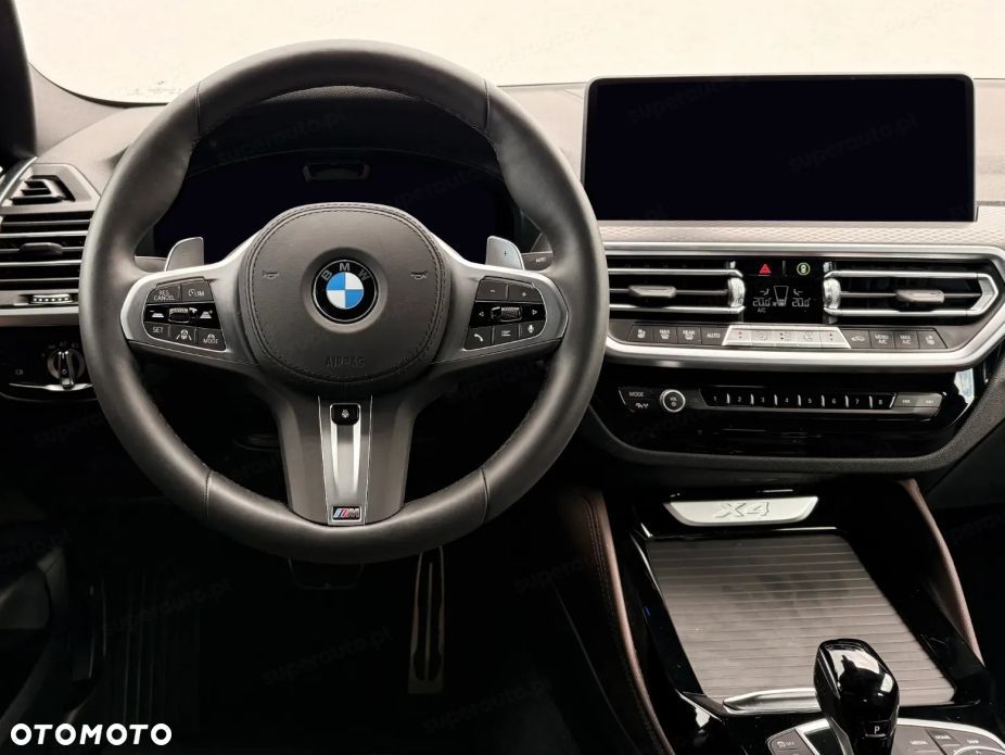 BMW X4 - 11