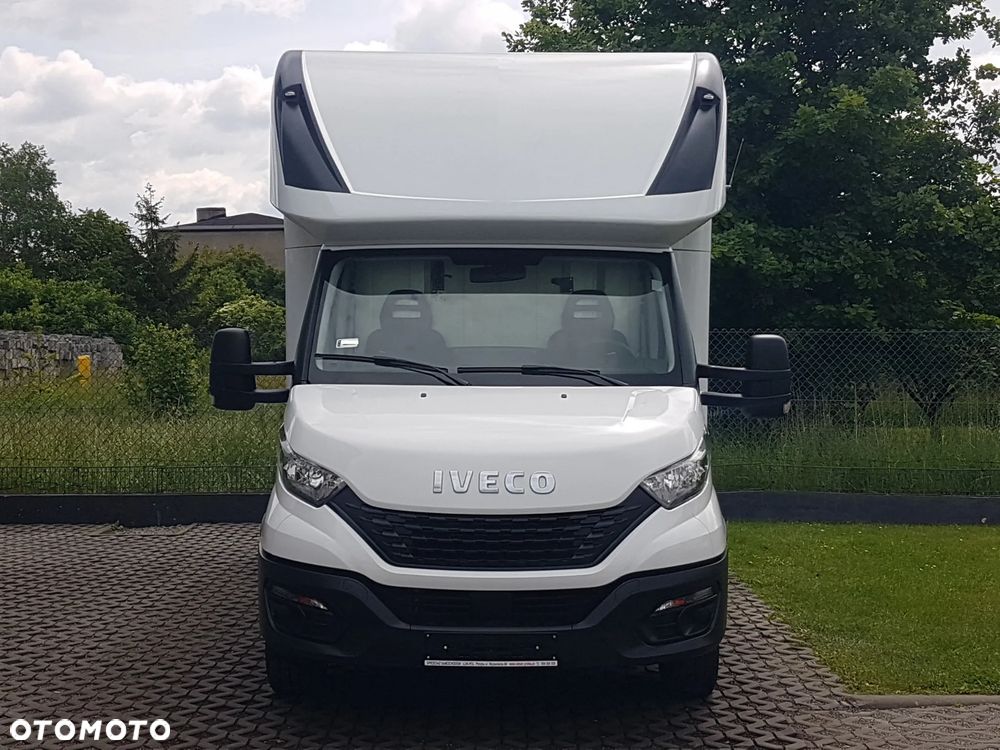 Iveco DAILY KONTENER NISKOPODŁOGOWY 4,43x2,23x2,42 SKLEP FOODTRUCK BAR KLIMA KONIOWÓZ KAMPER - 16