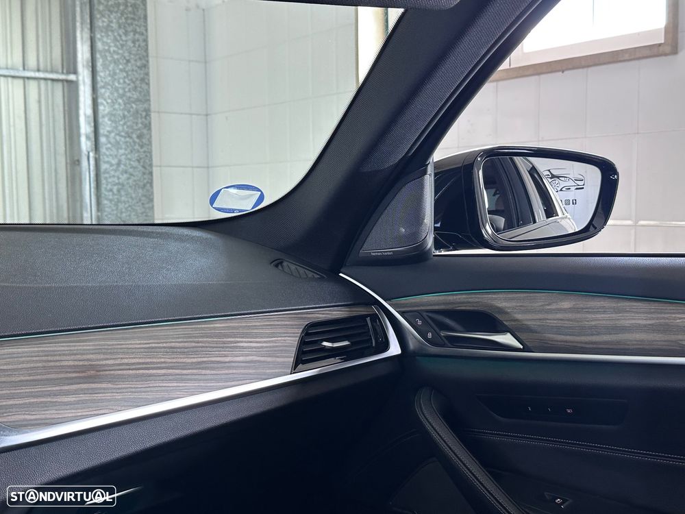 BMW 530 d Pack M Auto - 22