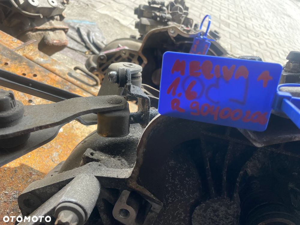 SKRZYNIA BIEGÓW OPEL CORSA C /MERIVA A R90400206 1.6 - 4