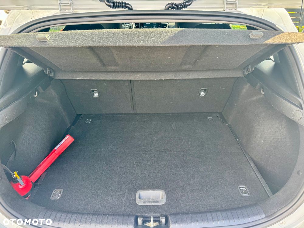 Kia Ceed - 14