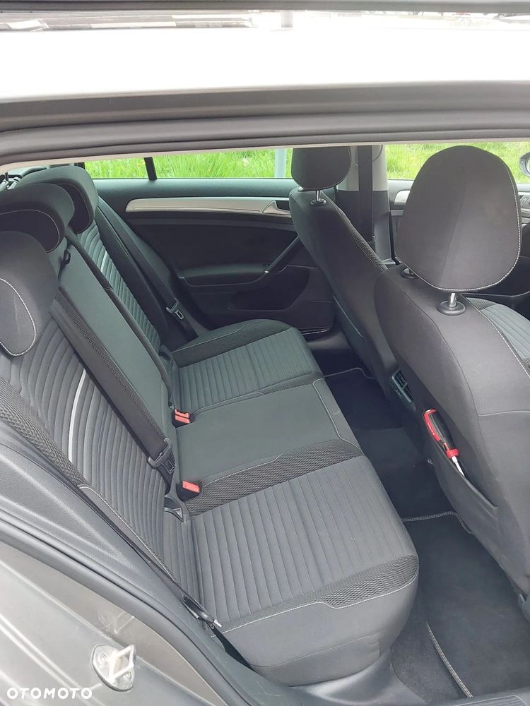 Volkswagen Golf 2.0 TDI (BlueMotion Technology) DSG Comfortline - 18