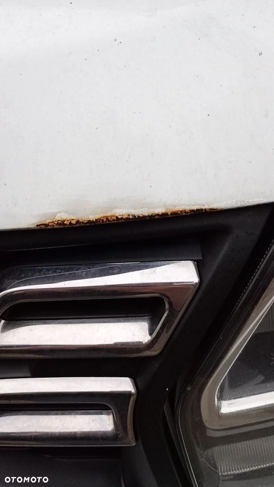 Dacia Duster 1.6 SCe Laureate S&S - 8