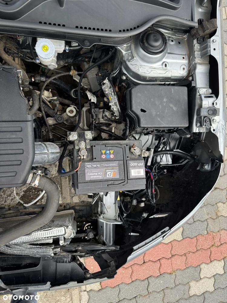 Suzuki Vitara 1.6 Premium 4WD - 22