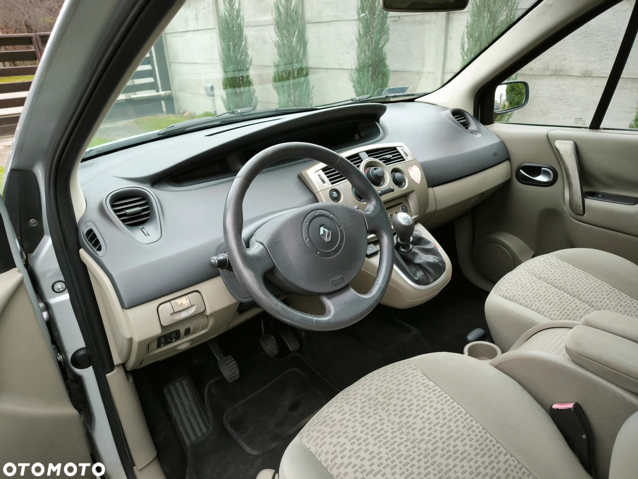 Renault Scenic 2.0 16V Expression - 17