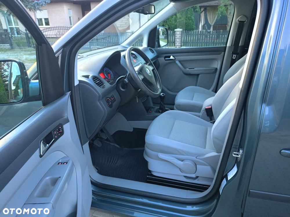 Volkswagen Caddy - 7