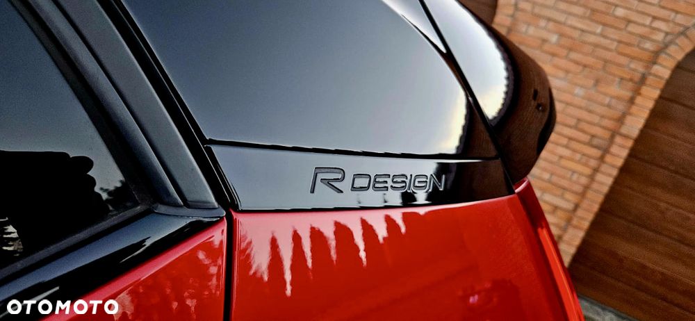 Volvo XC 40 D4 AWD Geartronic R-Design - 10