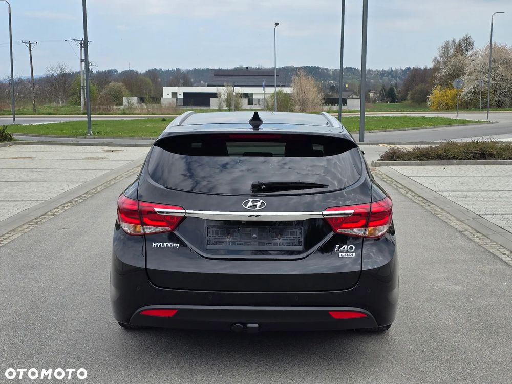 Hyundai i40 Kombi 1.7 CRDi DCT Premium - 3