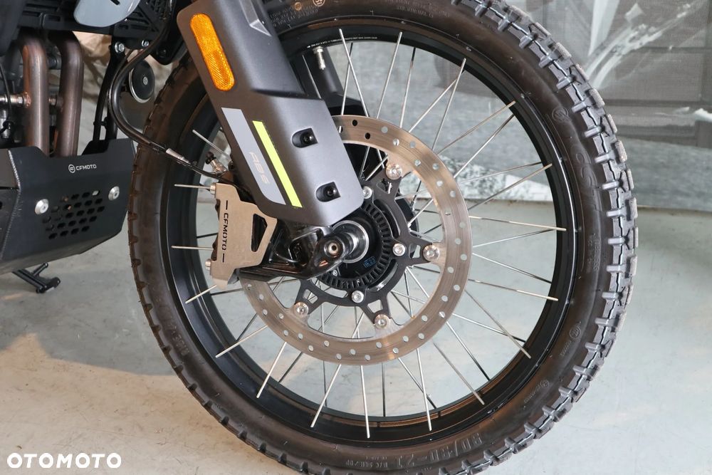 CFMoto 450MT - 17