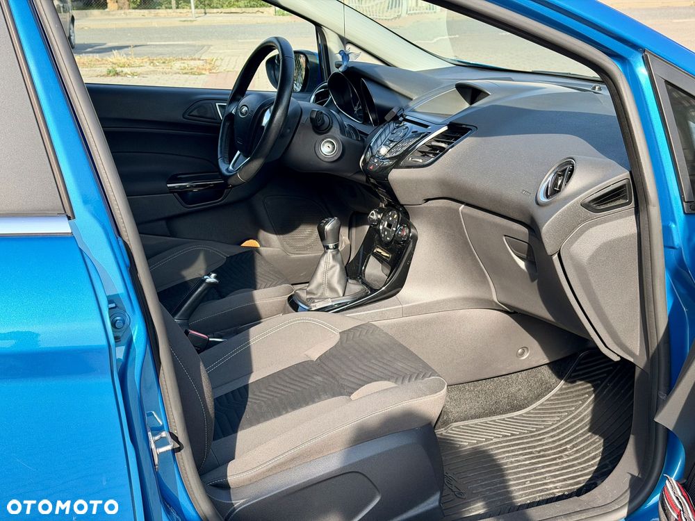 Ford Fiesta 1.0 EcoBoost Titanium - 13