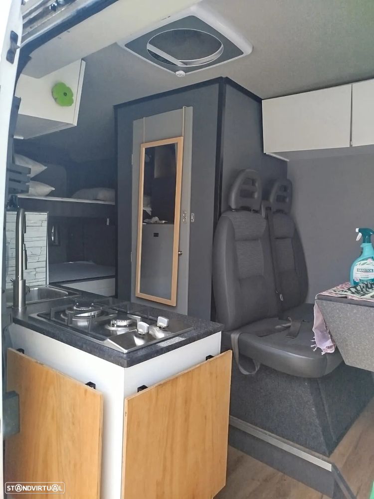 Peugeot Boxer Autocaravana L3H2 de 4 lugares - 11